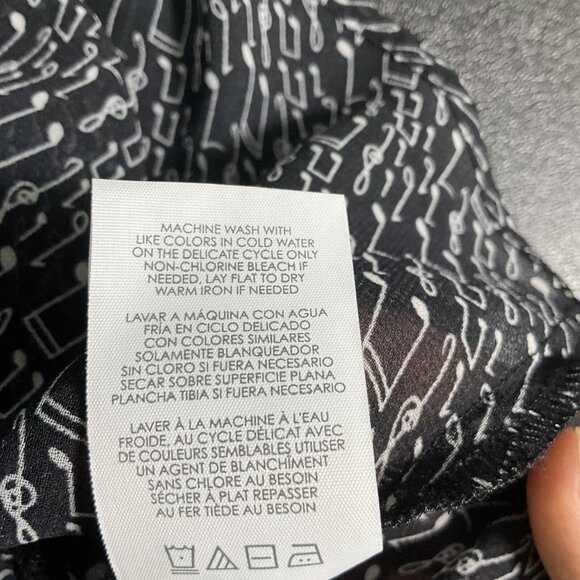 Cabi Blouse Womens Sz XL Black Music Notes Button Up Top Sleeveless Sheer Artsy - Picture 8 of 9